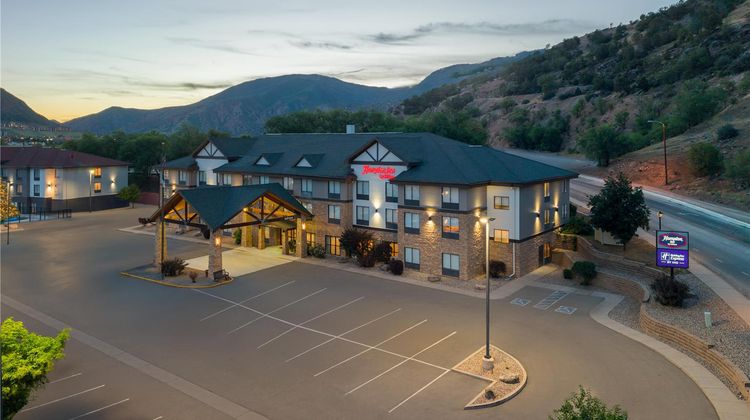 Hampton Inn Glenwood Springs Exterior