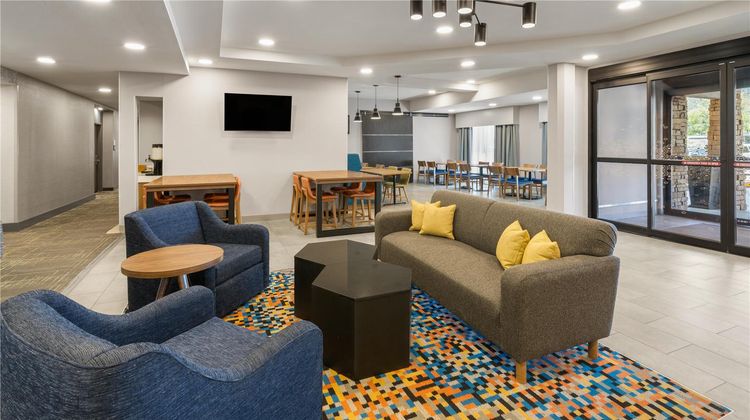 Hampton Inn Glenwood Springs Lobby