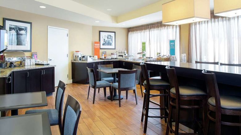 <b>Hampton Inn Merrillville Restaurant</b>. Images powered by <a href="https://iceportal.shijigroup.com/" title="IcePortal" target="_blank">IcePortal</a>.