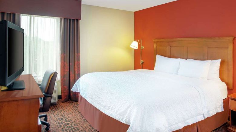 <b>Hampton Inn Merrillville Room</b>. Images powered by <a href="https://iceportal.shijigroup.com/" title="IcePortal" target="_blank">IcePortal</a>.