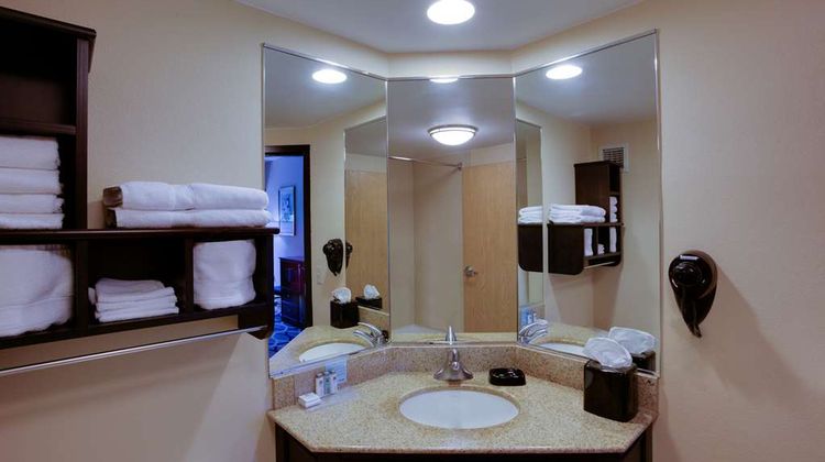 Hampton Inn Harrisburg Room