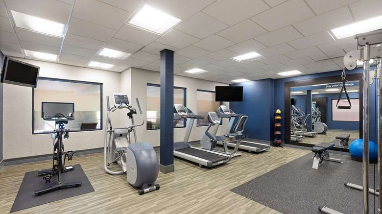 <b>Hampton Inn & Suites Harrisburg/North Health</b>. Images powered by <a href="https://iceportal.shijigroup.com/" title="IcePortal" target="_blank">IcePortal</a>.