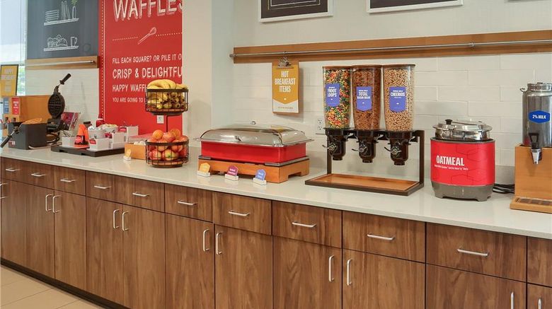 <b>Hampton Inn Harrisburg East Hershey Area Restaurant</b>. Images powered by <a href="https://iceportal.shijigroup.com/" title="IcePortal" target="_blank">IcePortal</a>.