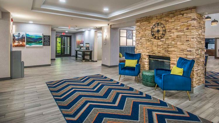 Hampton Inn & Suites Hazard Lobby