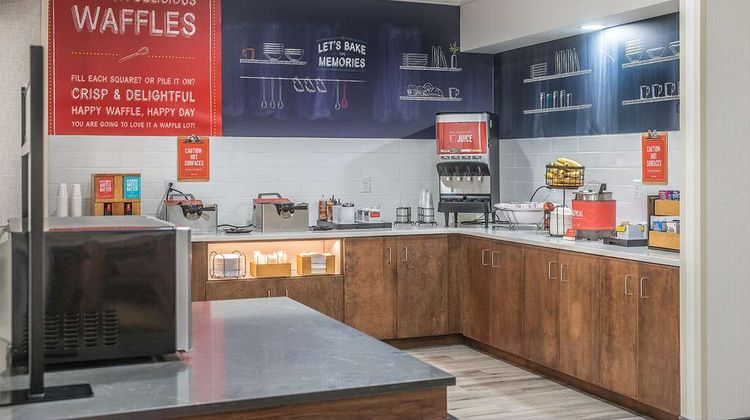 Hampton Inn & Suites Hazard Restaurant