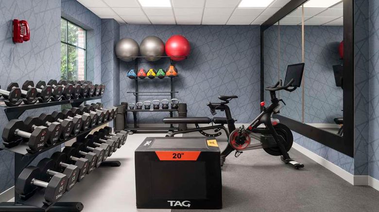 <b>Homewood Suites by Hilton Glastonbury Health</b>. Images powered by <a href="https://iceportal.shijigroup.com/" title="IcePortal" target="_blank">IcePortal</a>.
