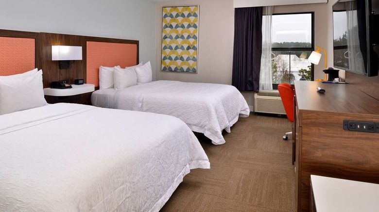<b>Hampton Inn Henderson I-85 Room</b>. Images powered by <a href="https://iceportal.shijigroup.com/" title="IcePortal" target="_blank">IcePortal</a>.