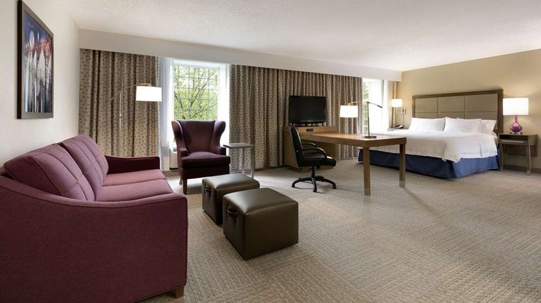 <b>Hampton Inn & Suites Hershey Room</b>. Images powered by <a href="https://iceportal.shijigroup.com/" title="IcePortal" target="_blank">IcePortal</a>.