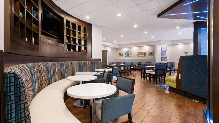 Hampton Inn & Suites Hershey Lobby
