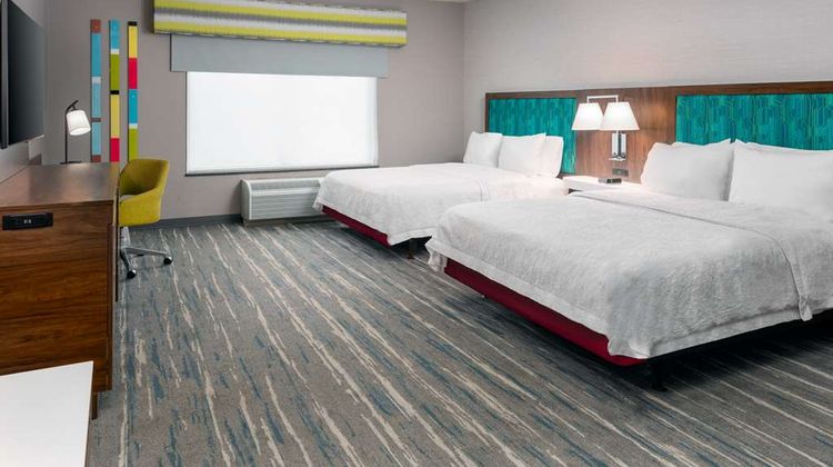 Hampton Inn & Suites Hartford/Farmington Room