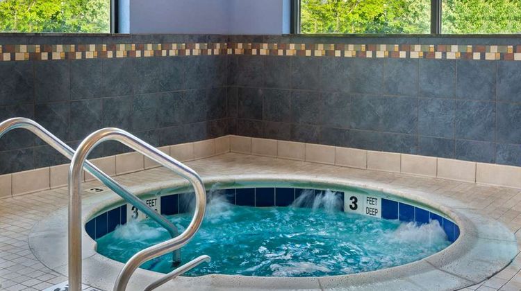 Hampton Inn & Suites Hartford/Farmington Spa