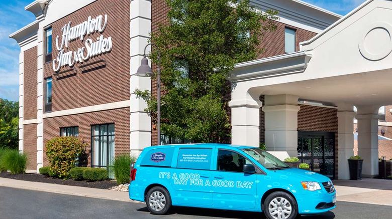 <b>Hampton Inn & Suites Hartford/Farmington Recreation</b>. Images powered by <a href="https://iceportal.shijigroup.com/" title="IcePortal" target="_blank">IcePortal</a>.