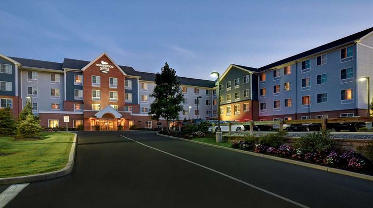 Homewood Suites Southington Exterior