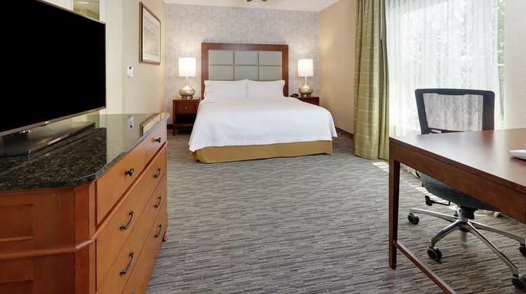 Homewood Suites Hagerstown Suite
