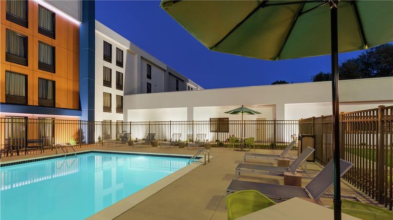 <b>Hampton Inn Hagerstown Pool</b>. Images powered by <a href="https://iceportal.shijigroup.com/" title="IcePortal" target="_blank">IcePortal</a>.