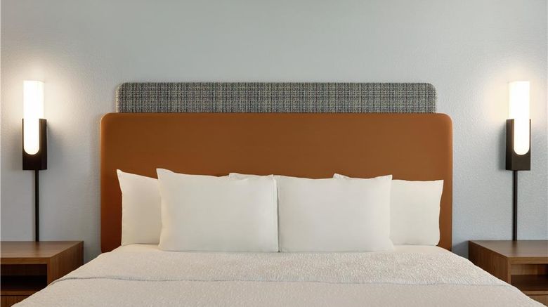 <b>Hampton Inn Hagerstown Room</b>. Images powered by <a href="https://iceportal.shijigroup.com/" title="IcePortal" target="_blank">IcePortal</a>.