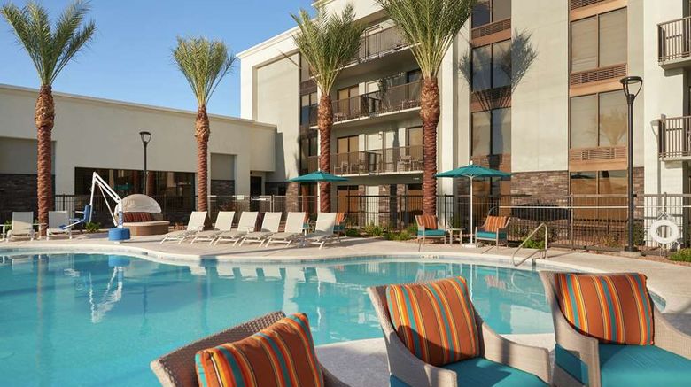 <b>Hampton Inn Lake Havasu City Pool</b>. Images powered by <a href="https://iceportal.shijigroup.com/" title="IcePortal" target="_blank">IcePortal</a>.