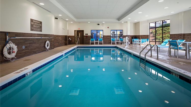 Hampton Inn Pool