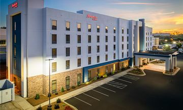 Hampton Inn