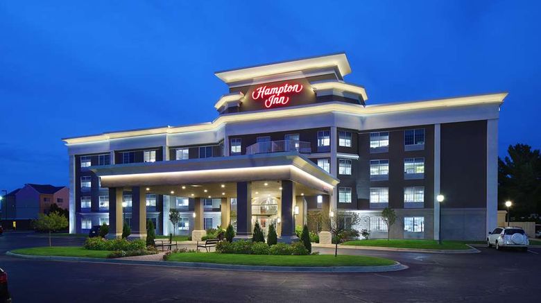 <b>Hampton Inn Holland Exterior</b>. Images powered by <a href="https://iceportal.shijigroup.com/" title="IcePortal" target="_blank">IcePortal</a>.