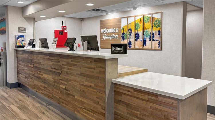 Hampton Inn & Suites Harlingen Lobby