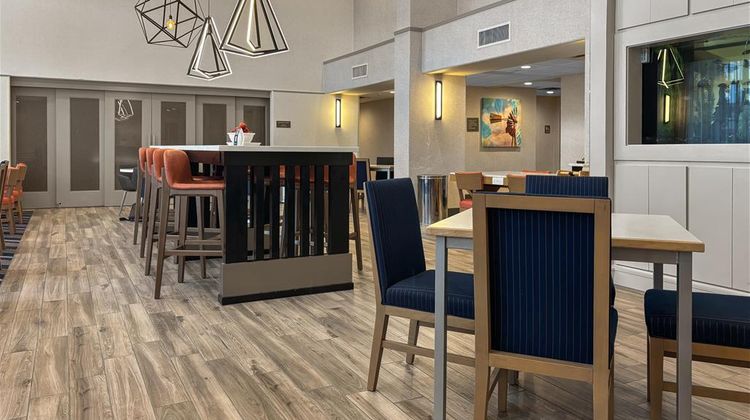 Hampton Inn & Suites Harlingen Lobby
