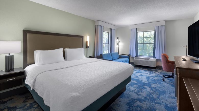 <b>Hampton Inn Helen on the River Room</b>. Images powered by <a href="https://iceportal.shijigroup.com/" title="IcePortal" target="_blank">IcePortal</a>.