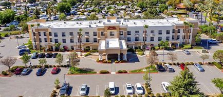 Hampton Inn & Suites Hemet Exterior