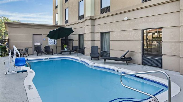 <b>Hampton Inn - Hinesville Pool</b>. Images powered by <a href="https://iceportal.shijigroup.com/" title="IcePortal" target="_blank">IcePortal</a>.