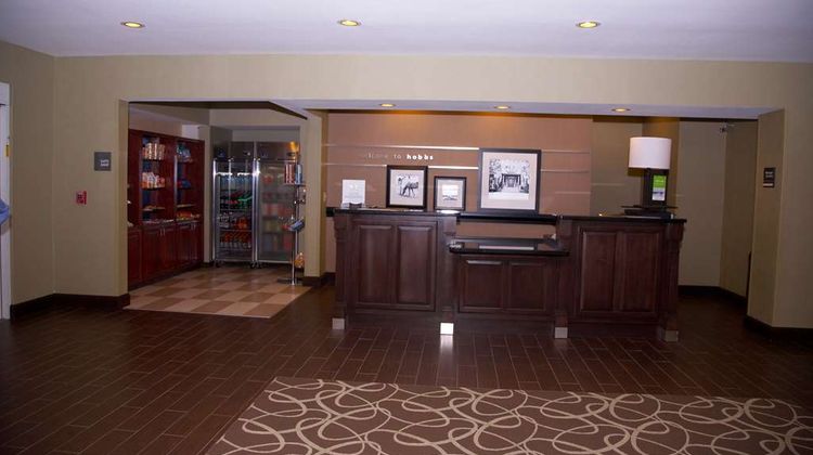 Hampton Inn & Suites Hobbs Lobby