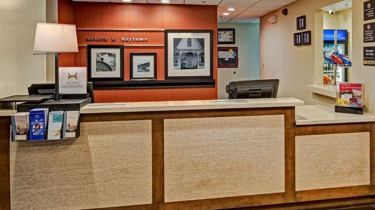Hampton Inn Baytown Lobby