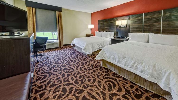 Hampton Inn Baytown Room