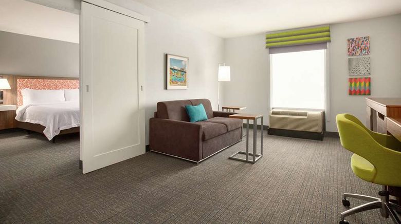 <b>Hampton Inn & Suites Cypress Station Room</b>. Images powered by <a href="https://iceportal.shijigroup.com/" title="IcePortal" target="_blank">IcePortal</a>.