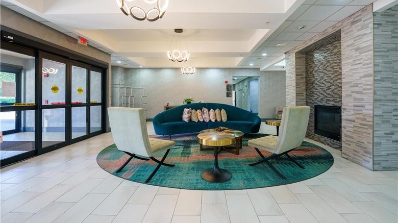 <b>Homewood Suites Houston Energy Corridor Lobby</b>. Images powered by <a href="https://iceportal.shijigroup.com/" title="IcePortal" target="_blank">IcePortal</a>.