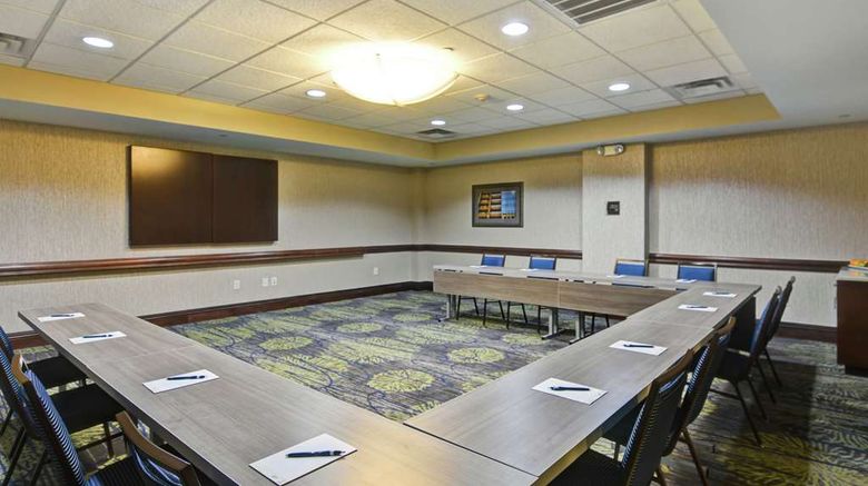 <b>Homewood Suites by Hilton Galleria Meeting</b>. Images powered by <a href="https://iceportal.shijigroup.com/" title="IcePortal" target="_blank">IcePortal</a>.