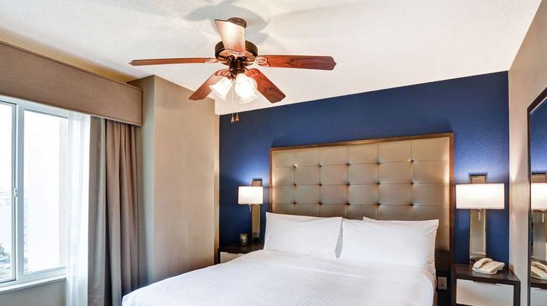 <b>Homewood Suites by Hilton Galleria Room</b>. Images powered by <a href="https://iceportal.shijigroup.com/" title="IcePortal" target="_blank">IcePortal</a>.