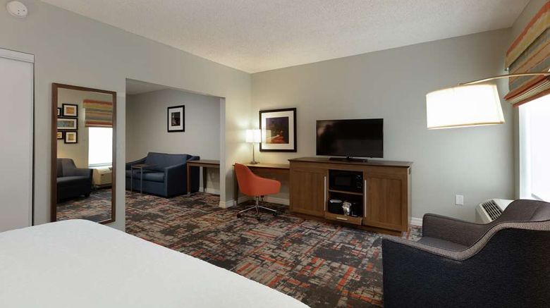 <b>Hampton Inn Houston/Humble-Airport Area Room</b>. Images powered by <a href="https://iceportal.shijigroup.com/" title="IcePortal" target="_blank">IcePortal</a>.