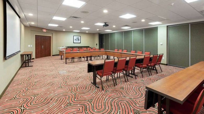 <b>Hampton Inn Houston/Humble-Airport Area Meeting</b>. Images powered by <a href="https://iceportal.shijigroup.com/" title="IcePortal" target="_blank">IcePortal</a>.