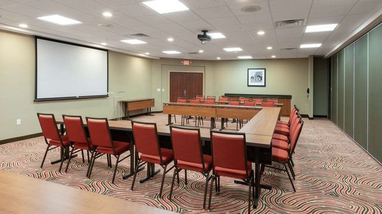 <b>Hampton Inn Houston/Humble-Airport Area Meeting</b>. Images powered by <a href="https://iceportal.shijigroup.com/" title="IcePortal" target="_blank">IcePortal</a>.