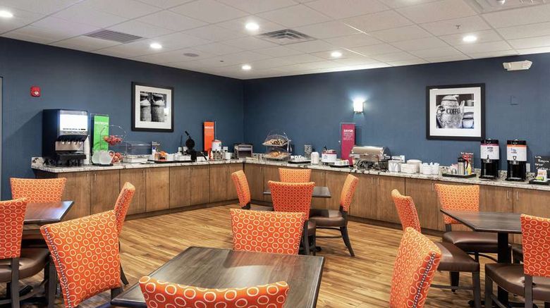 <b>Hampton Inn Houston/Humble-Airport Area Restaurant</b>. Images powered by <a href="https://iceportal.shijigroup.com/" title="IcePortal" target="_blank">IcePortal</a>.