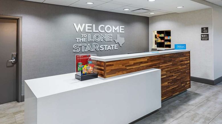 <b>Hampton Inn & Stes Houston I-10 Central Lobby</b>. Images powered by <a href="https://iceportal.shijigroup.com/" title="IcePortal" target="_blank">IcePortal</a>.
