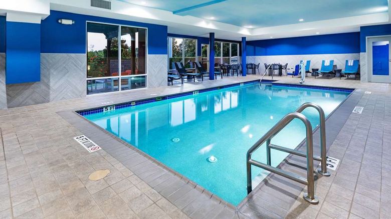 <b>Hampton Inn & Stes Houston I-10 Central Pool</b>. Images powered by <a href="https://iceportal.shijigroup.com/" title="IcePortal" target="_blank">IcePortal</a>.