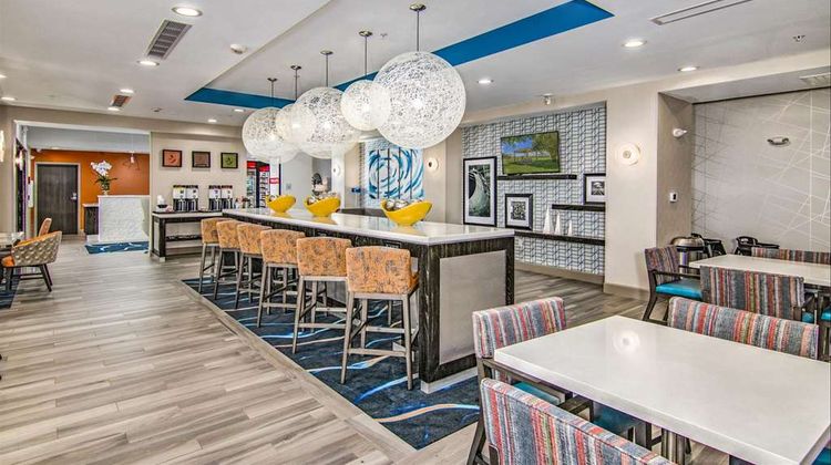 Hampton Inn Seabrook Lobby