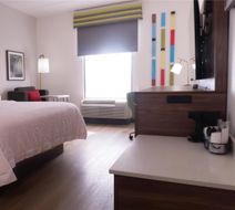 Hampton Inn & Suites Houston-Katy Room