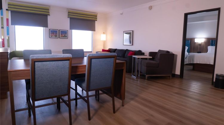 Hampton Inn & Suites Houston-Katy Room