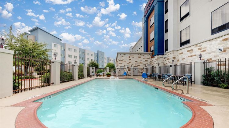 Hampton Inn & Suites Houston/Pasadena Pool