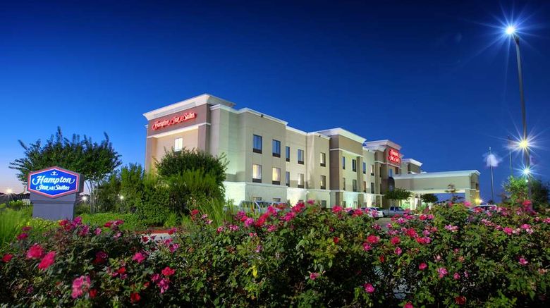 Hampton Inn  and  Suites Rosenberg Exterior. Images powered by <a href="https://iceportal.shijigroup.com" target="_blank" rel="noopener">Ice Portal</a>.