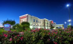 Hampton Inn & Suites Rosenberg