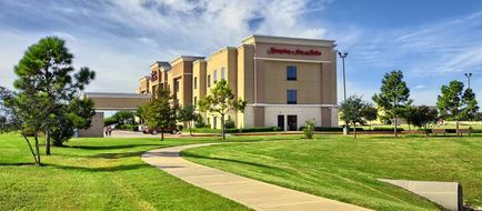 Hampton Inn & Suites Rosenberg Exterior