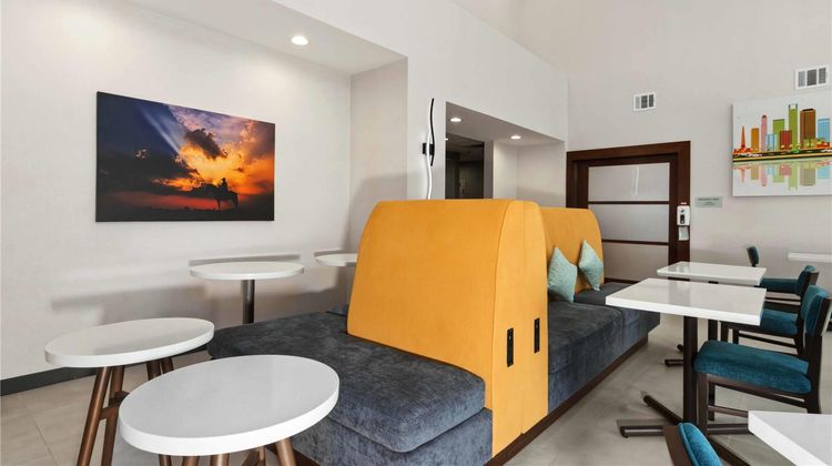 Hampton Inn & Suites Rosenberg Restaurant